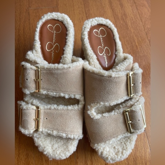 🆕 Jessica Simpson Cyriss Faux Shearling Upper Platform Sandals Size 8 - Picture 3 of 4